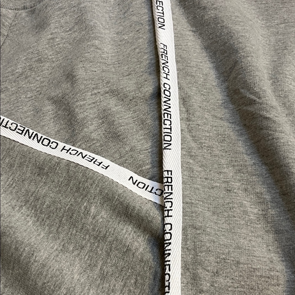 French Connection Loungewear Gray Crewneck Sweatshirt Size M NWT - Picture 8 of 10